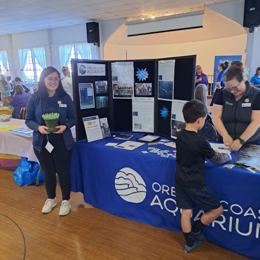 Oregon Coast Aquarium table and display